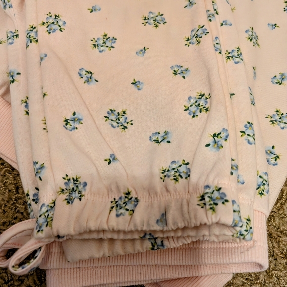 Matching Girl's Casual Floral Matching Set - Picture 3 of 3